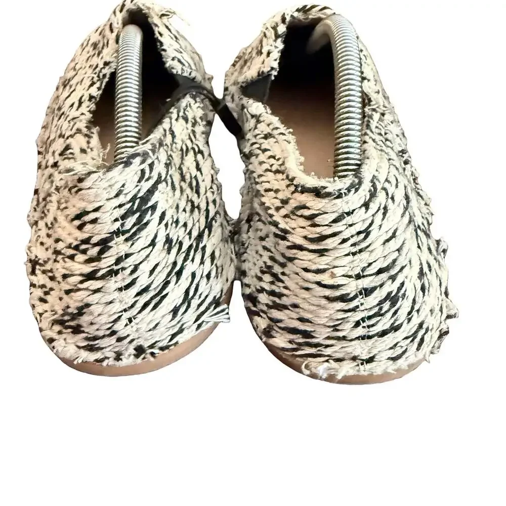 Zara Trafaluc Black and White Woven Slip-On Espadrille Flats size 8
